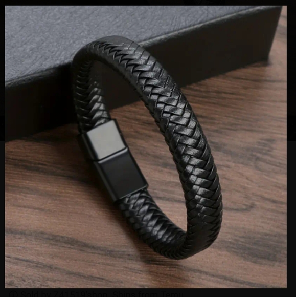 Men's Leather Open Bangle, Multi-size  Woven  Leather Hand Rope - Picture 5 of 5